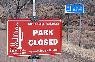 Arizona state park closing sign